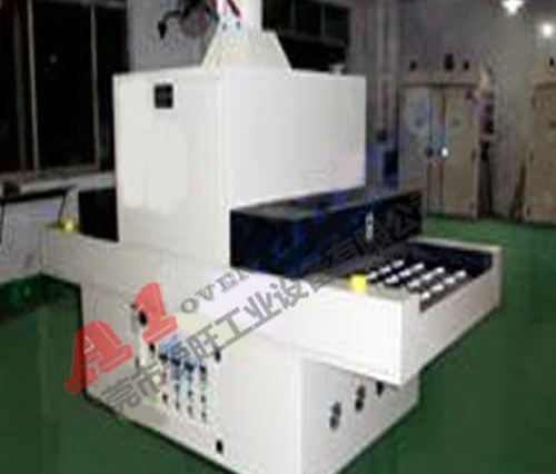 A1-3020自粘性商标印刷UV机